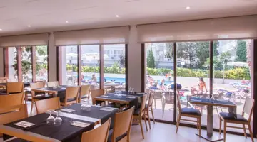 Garbi Park Hotel