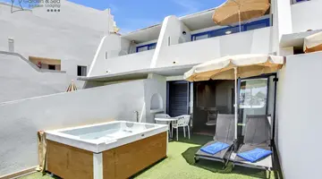 Garden and Sea Boutique Lodging by Livvo Apartamentos