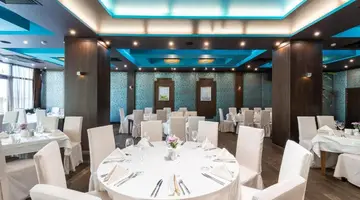 GARDEN OF EDEN HOTEL