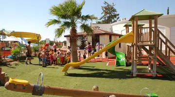 GARDEN OF SUN HOTEL