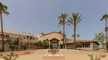 Garden Saladina Hotel