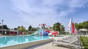 GARDEN SUITES UMAG PLAVA LAGUNA****