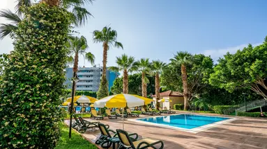 Gardenia Beach Hotel