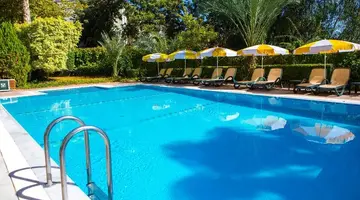 Gardenia Beach Hotel