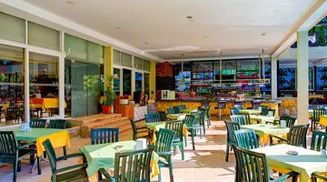 Gardenia Beach Hotel