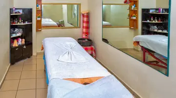 Gardenia Beach Hotel