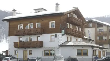 Garni Caravasc