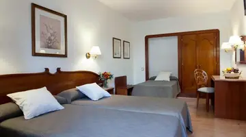 Gaudi Hotel
