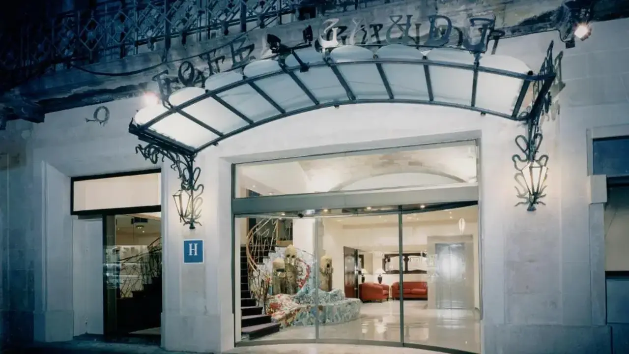 Gaudi Hotel