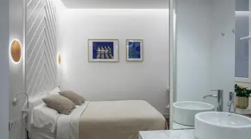 Gaudi Hotel