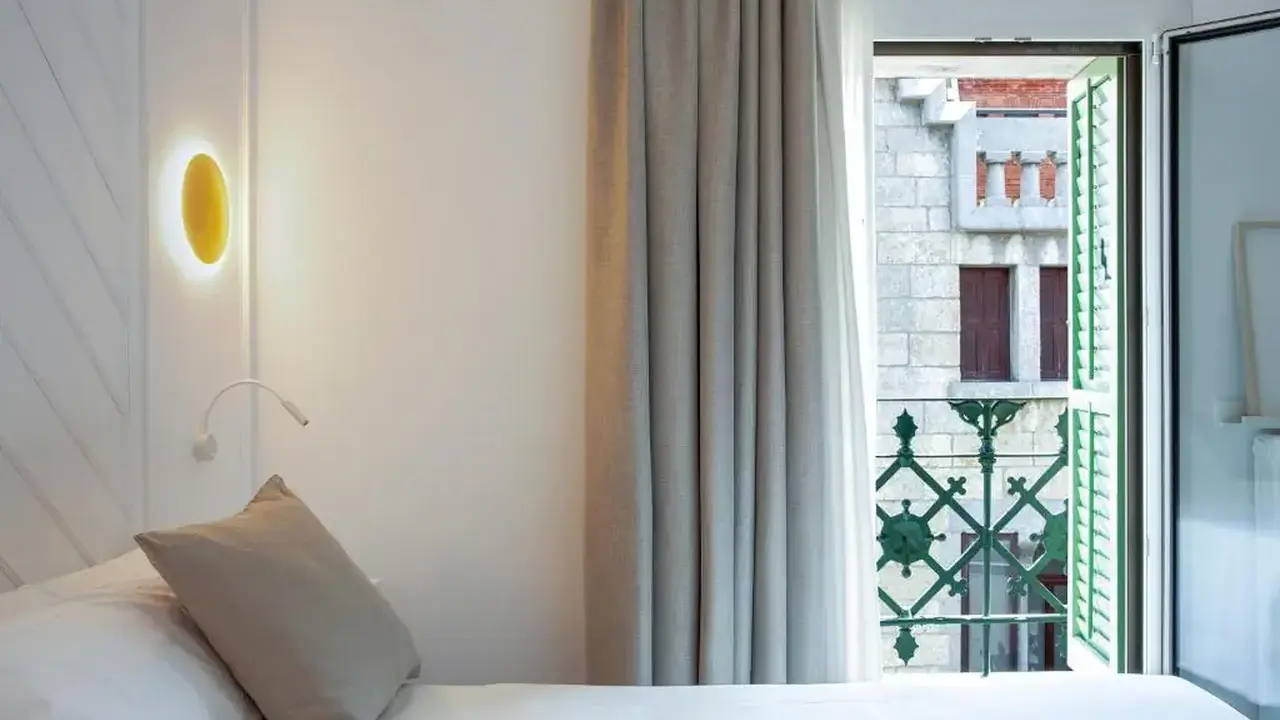 Gaudi Hotel