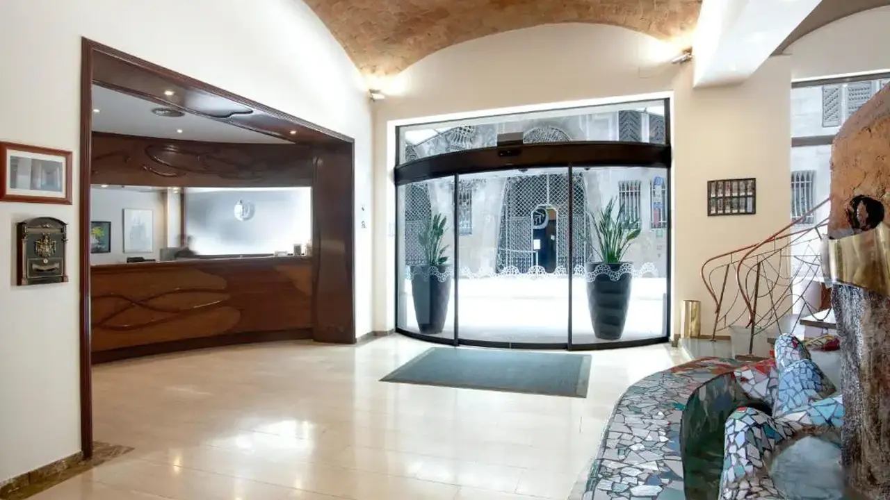 Gaudi Hotel