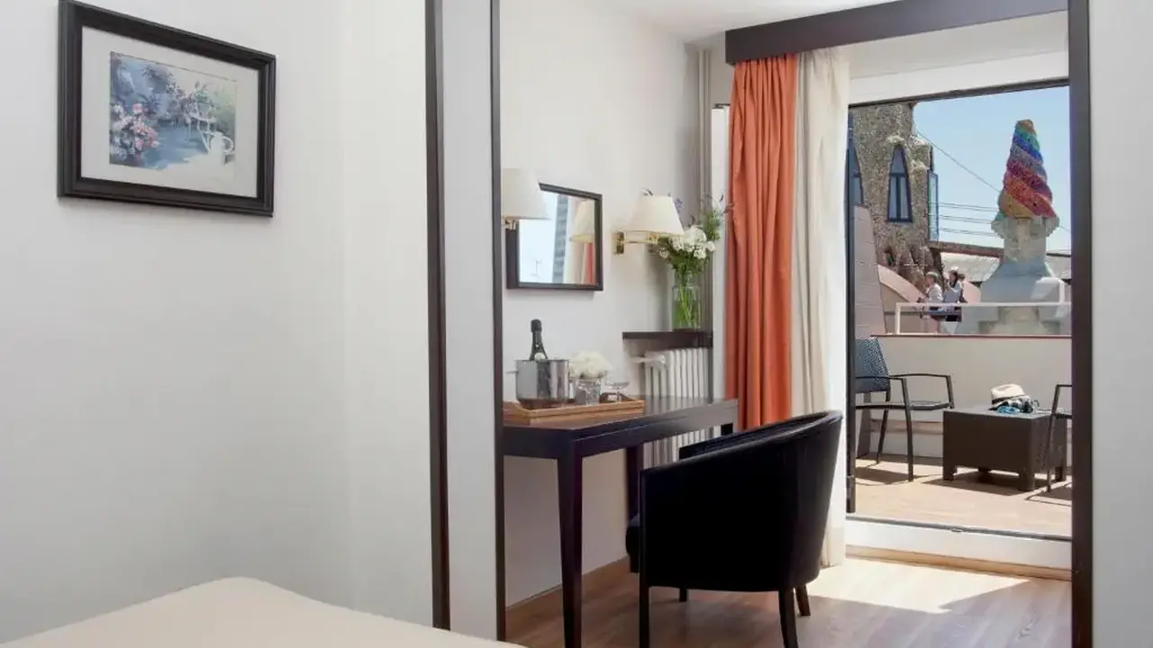 Gaudi Hotel