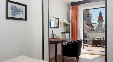 Gaudi Hotel