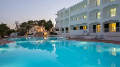 Gavimar Ariel Chico Hotel and Apartments