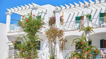 Gavimar Ariel Chico Hotel and Apartments