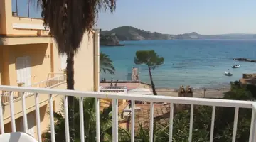 Gaya Hotel