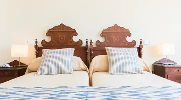 Gaya Hotel