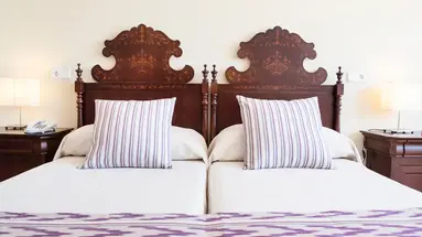 Gaya Hotel
