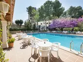 Gaya Hotel