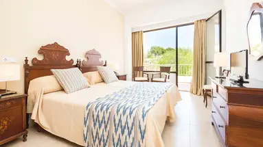Gaya Hotel