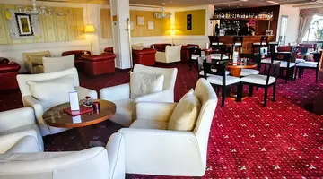 Georgia Palace Hotel & Spa