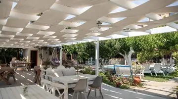 GEORGIAS GARDEN HOTEL AMMOUDARA