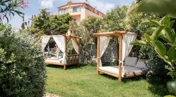 GEORGIAS GARDEN HOTEL AMMOUDARA