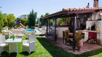 GEORGIAS GARDEN HOTEL AMMOUDARA