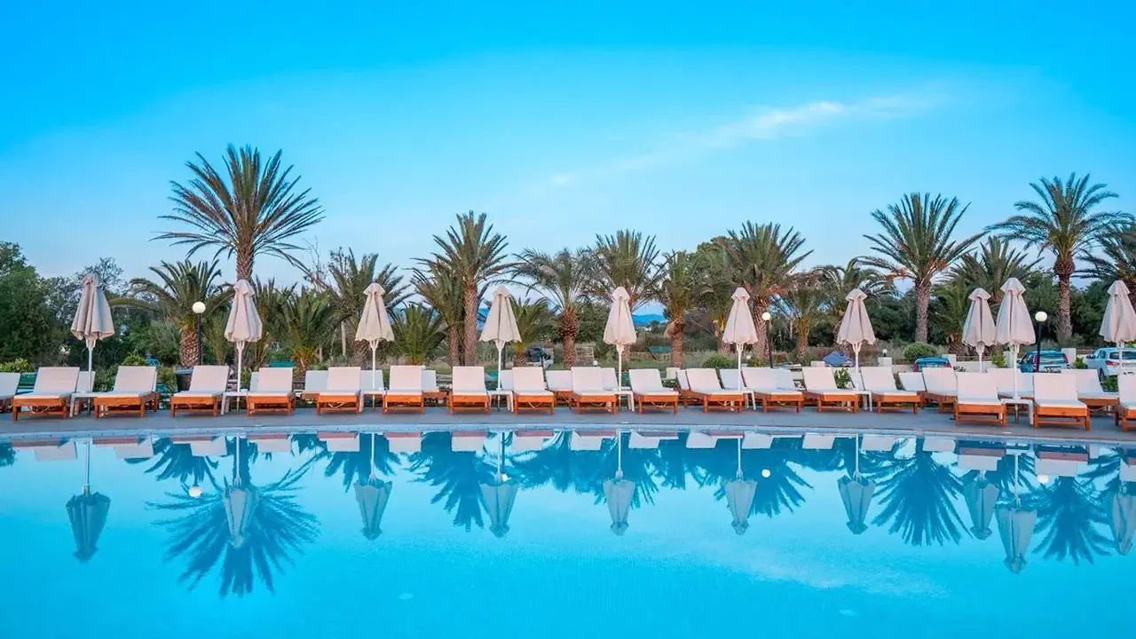 GEORGIOUPOLIS RESORT
