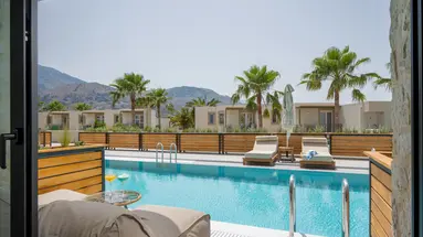 GEORGIOUPOLIS SUITES