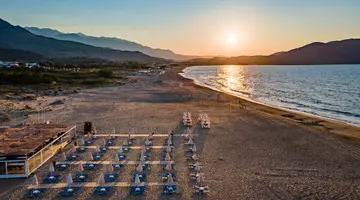 GEORGIOUPOLIS SUITES