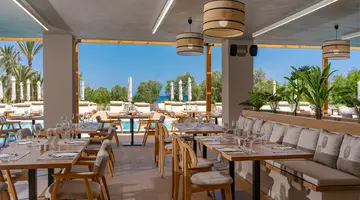 GEORGIOUPOLIS SUITES