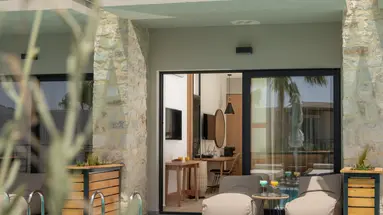 GEORGIOUPOLIS SUITES