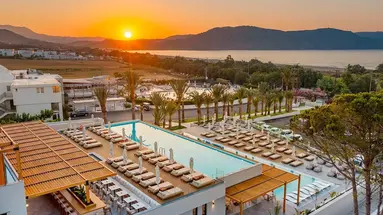GEORGIOUPOLIS SUITES