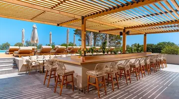 GEORGIOUPOLIS SUITES
