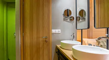 GEORGIOUPOLIS SUITES