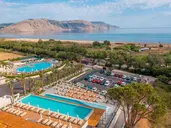 GEORGIOUPOLIS SUITES