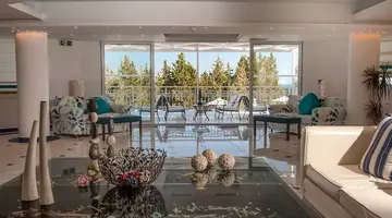 Gerakas Belvedere Hotel &amp Spa