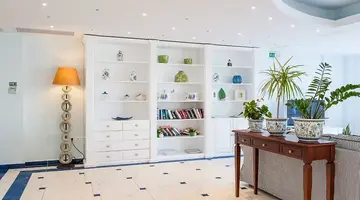 Gerakas Belvedere Hotel &amp Spa
