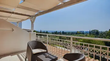 Gerakas Belvedere Hotel & Spa