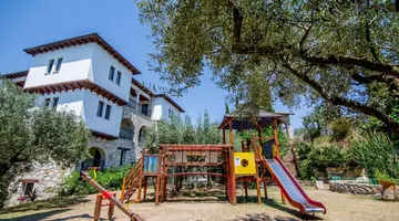 Geranion Village