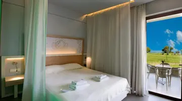Geraniotis Beach Hotel