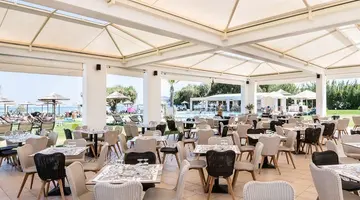 Geraniotis Beach Hotel