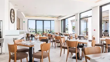 Geraniotis Beach Hotel