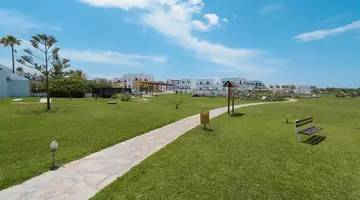 Geraniotis Beach Hotel
