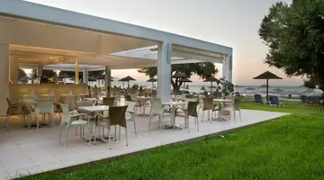 Geraniotis Hotel and Resort