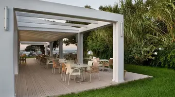 Geraniotis Hotel and Resort