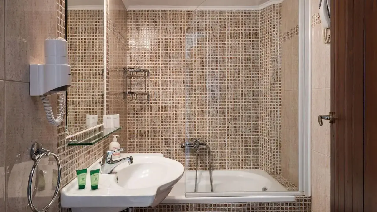 Geraniotis Hotel and Resort