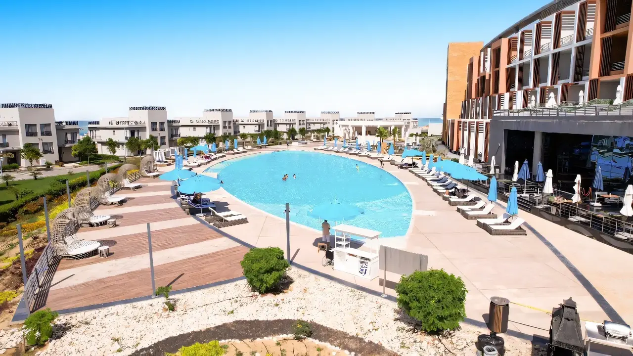 Gewan White Beach Resort New Alamein